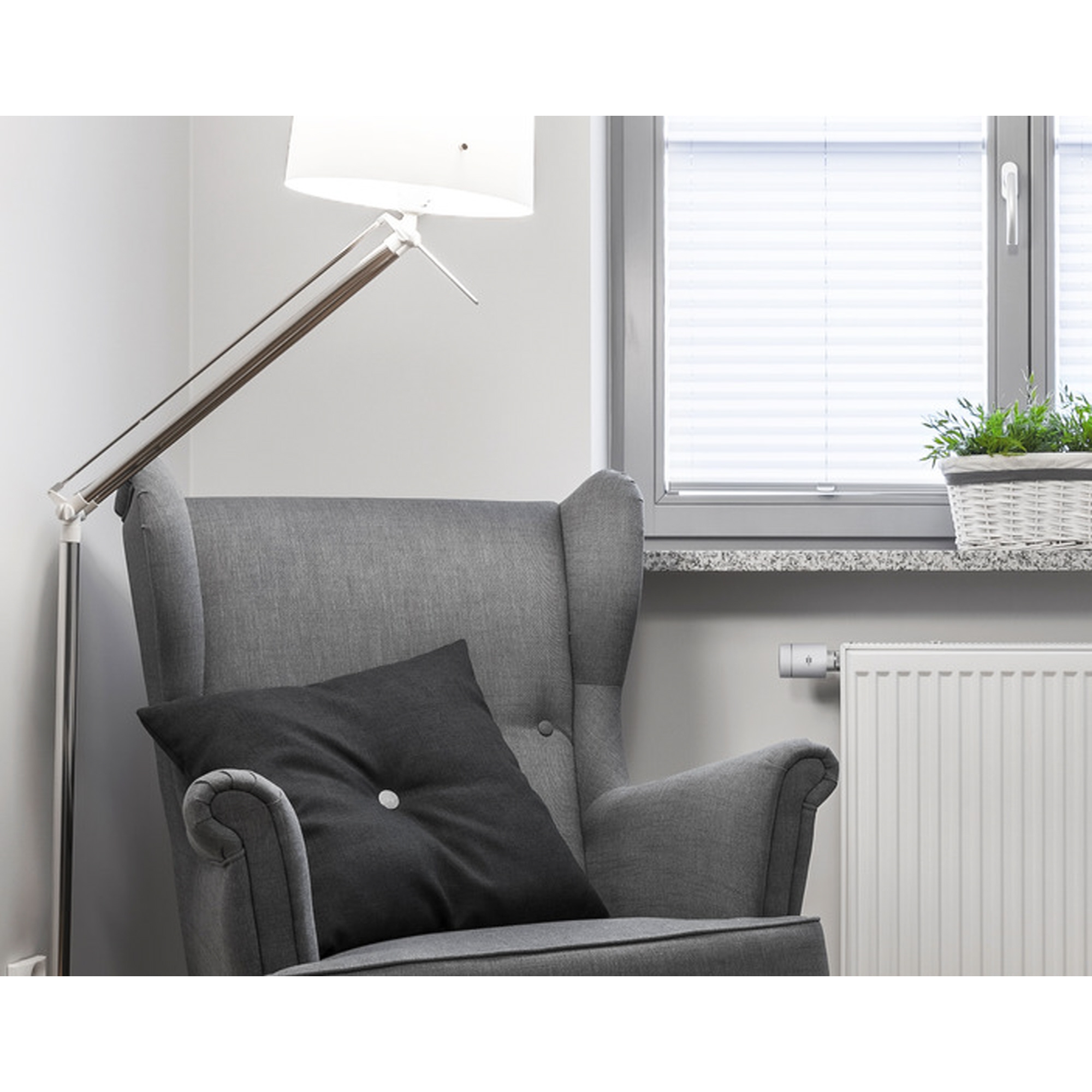 brennenstuhl® Thermostat Connect Zigbee HT CZ 01 Heizkörperventile Gewindemaß M30 x 1,5 mm 2.400MHz AA/Mignon inkl. 3 Adapter Danfoss (RA, RAV, RAVL)