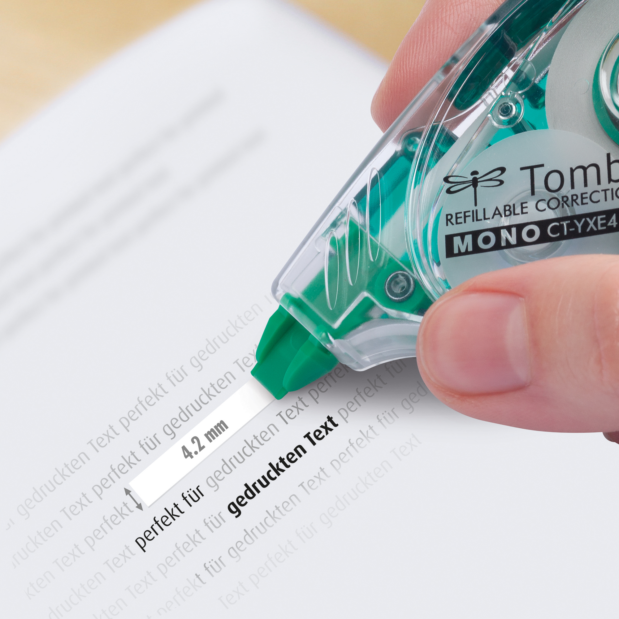 Tombow Korrekturroller MONO YXE4 4,2 mm x 16 m (B x L) seitliche Anwendung